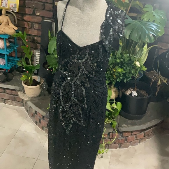 Black tie vintage hand embroidered sequin dress - Picture 2 of 4